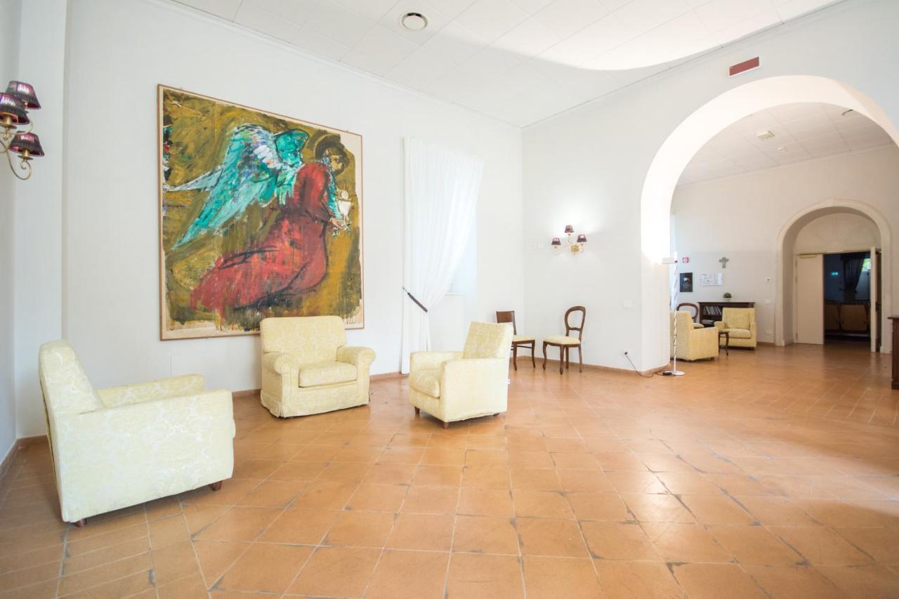 Domus Stella Maris - Casa Per Ferie Hotel อังโกนา ภายนอก รูปภาพ
